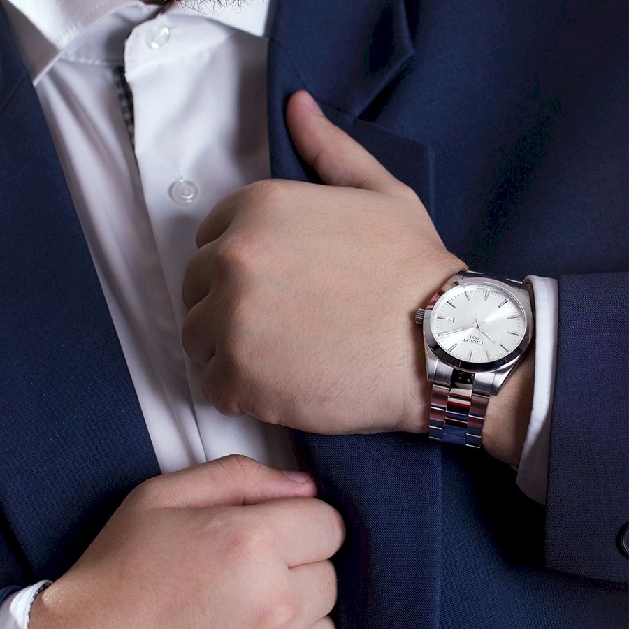 Trải nghiệm lên tay của Tissot Gentleman Quartz