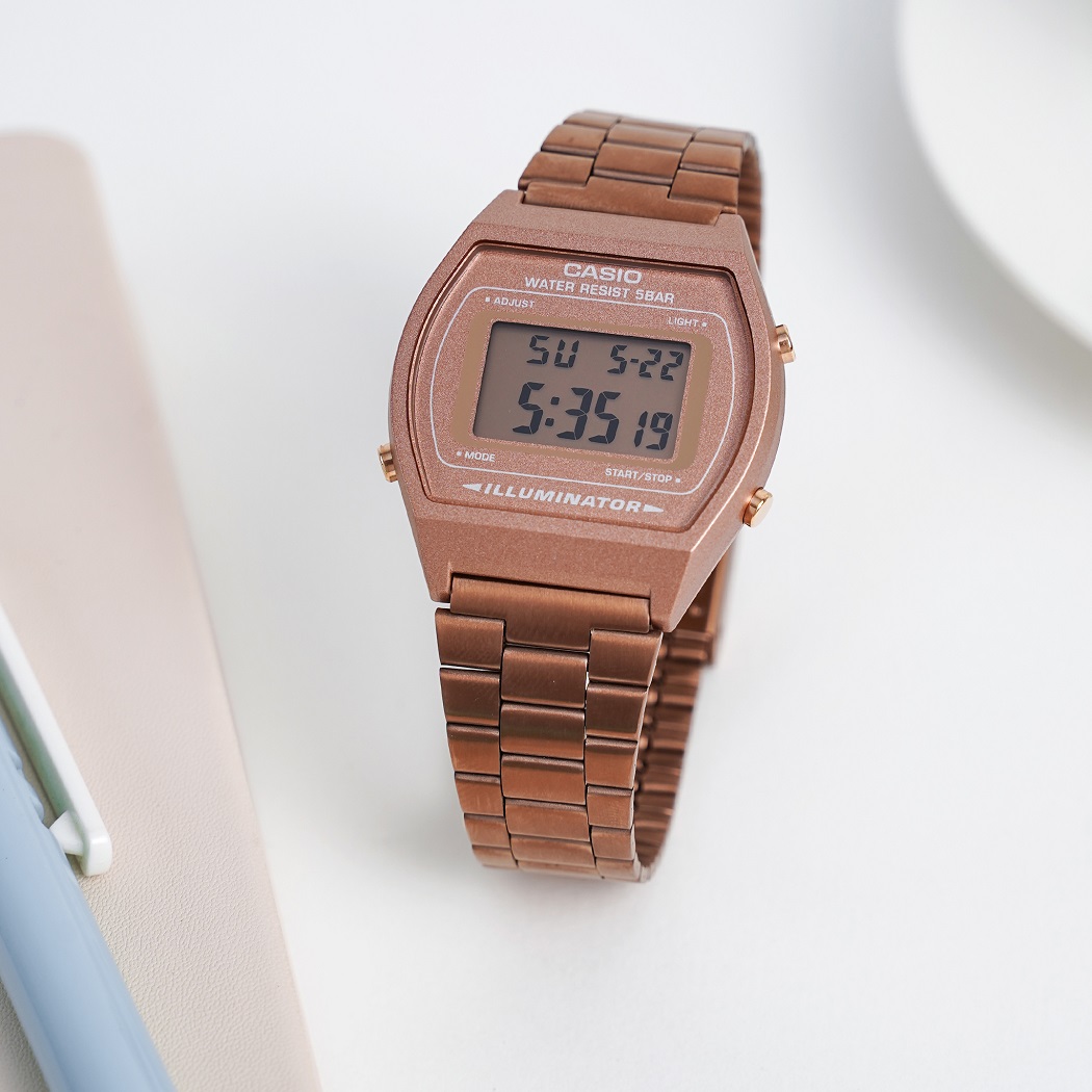 Mặt số của Casio B640 có phần gọn gàng hơn so với A168 - ảnh 6