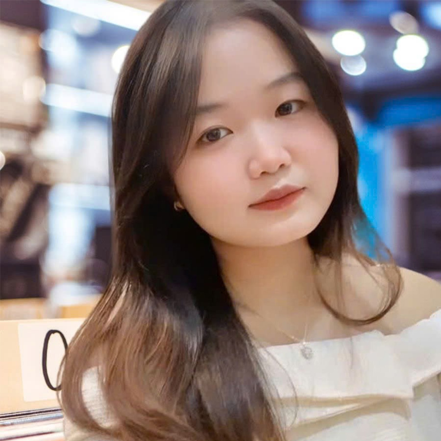 Author Huỳnh Như