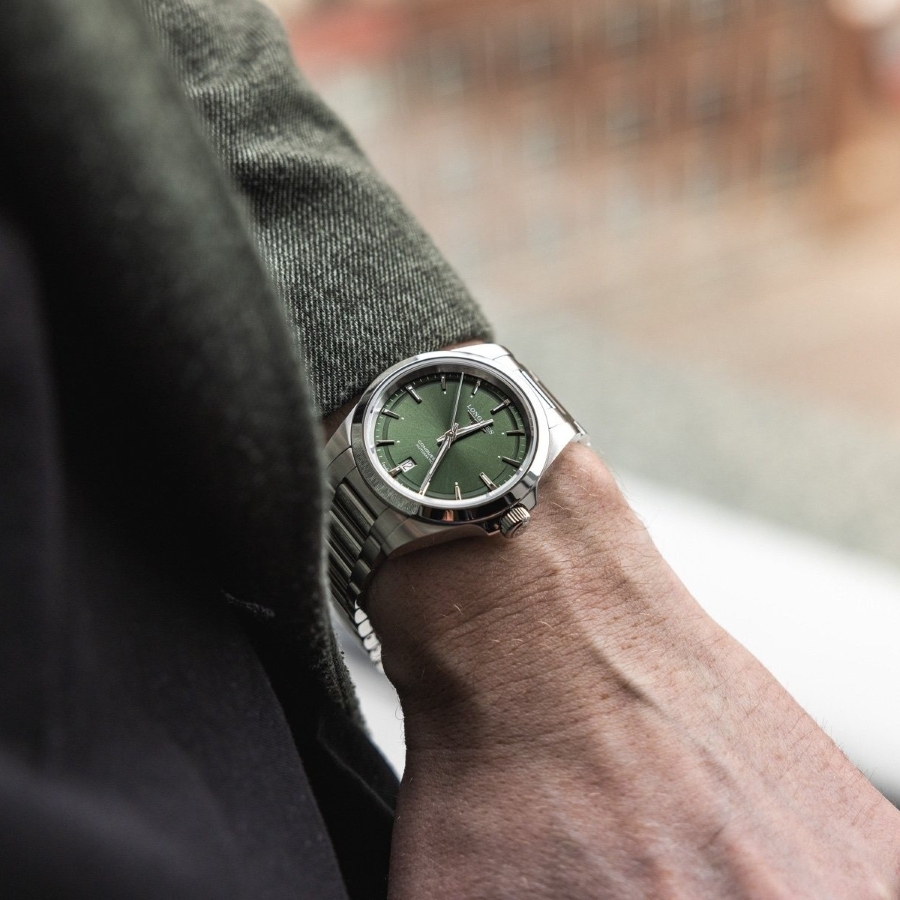 Longines Conquest L3.720.4.02.6