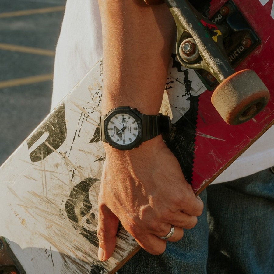 G-Shock là các hãng đồng hồ dành cho giới trẻ, đặc biệt là học sinh - sinh viên