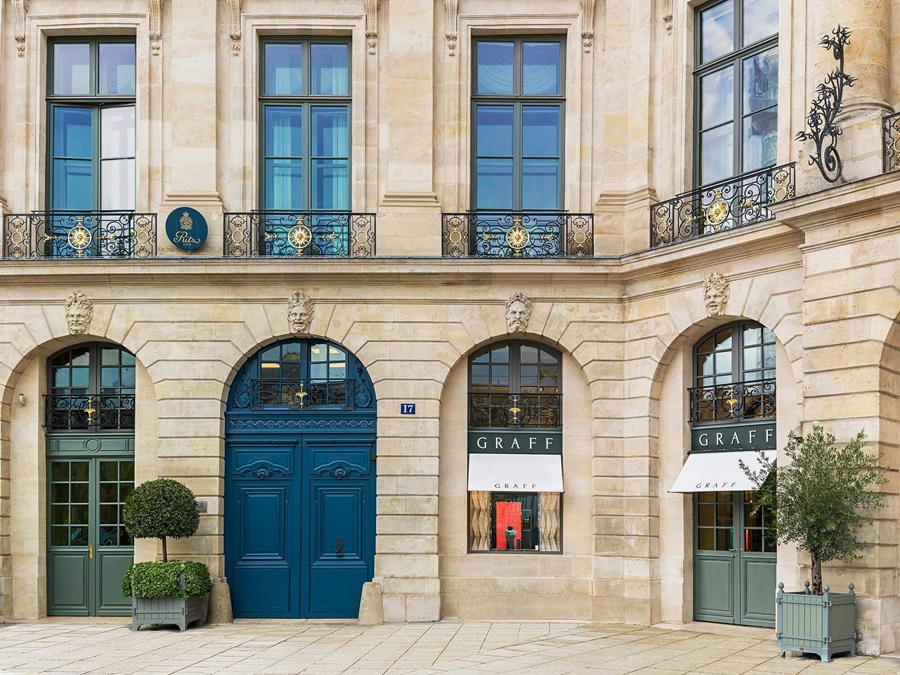 Cánh cửa bước vào thế giới kim cương thượng hạng tại cửa hàng Graff, số 17 Place Vendôme, Paris - một kiệt tác kiến trúc giữa lòng kinh đô ánh sáng