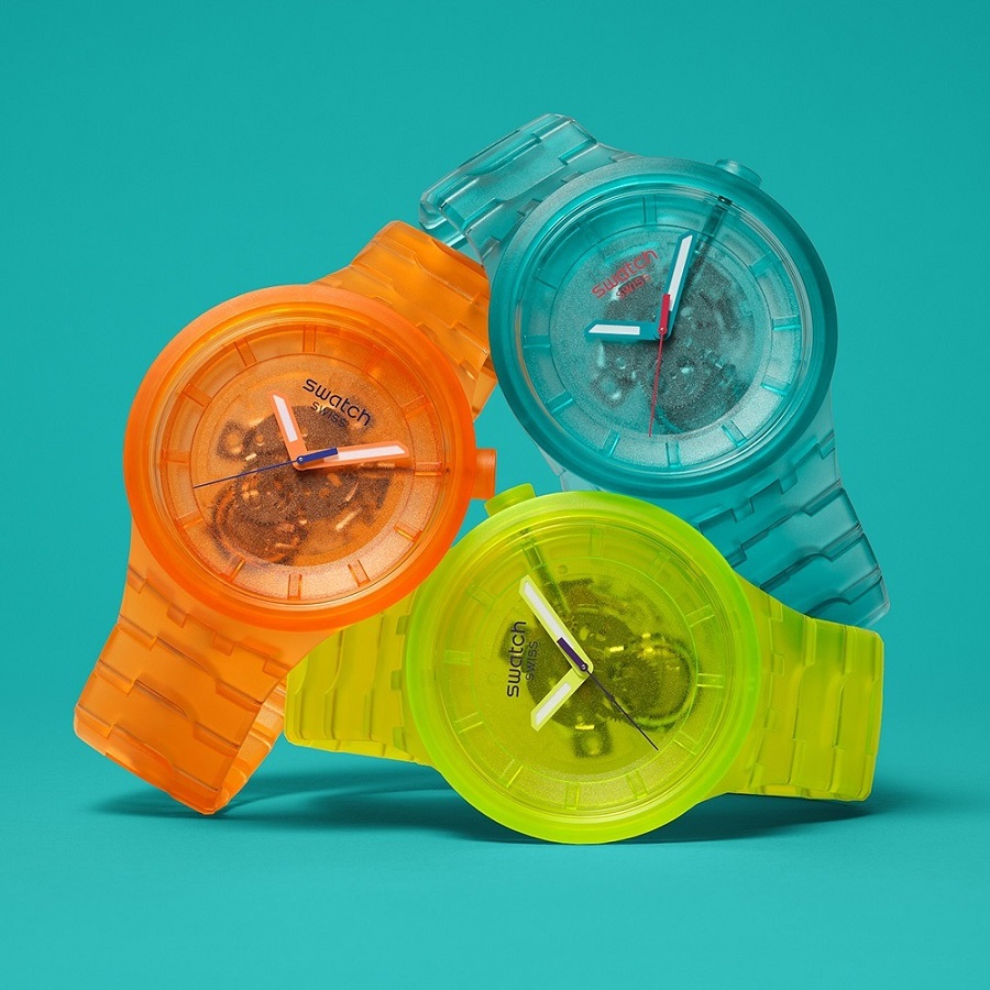 Swatch Big Bold cảm hứng từ màu Illuminating (vàng) năm 2021 - ảnh 4