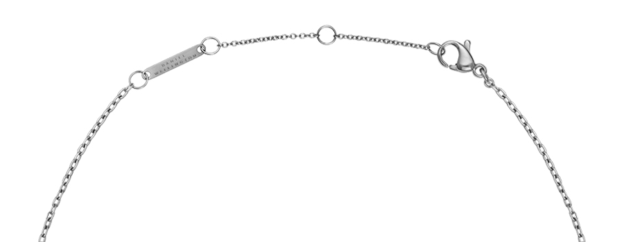 Ưu điểm vượt trội của khóa tôm hùm DW00400655 là rất khó bị bung ra một cách tình cờ