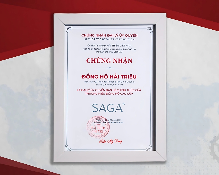 An tâm nhận chính sách bảo hành trang sức, đổi trả nhờ giấy chứng nhận Saga được đặt tại tủ từng thương hiệu