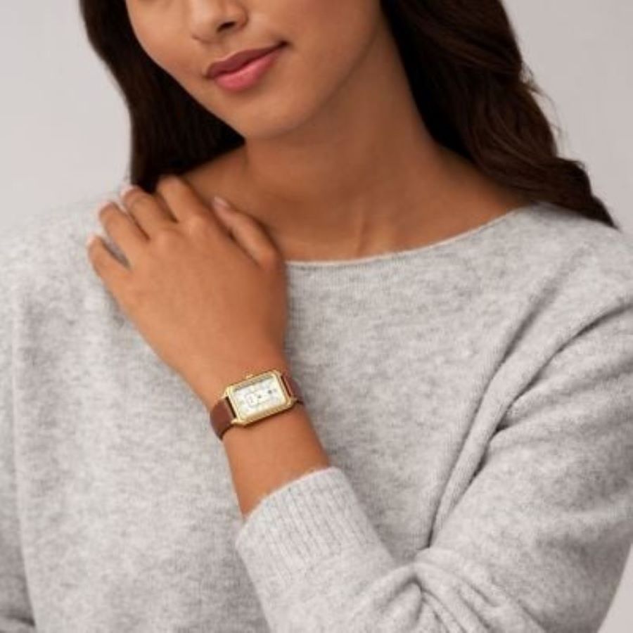 Nữ tính và thanh thoát trong thiết kế Fossil Raquel ES5307