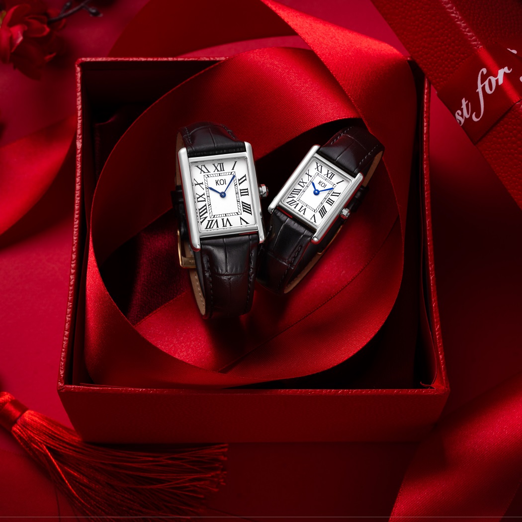 Kiểu dáng của KOI Tank lấy cảm hứng từ đồng hồ Cartier Tank huyền thoại - ảnh 1