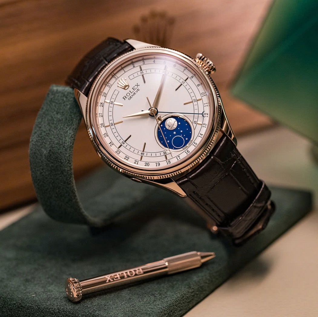 Đồng hồ nam dây da mặt tròn Omega