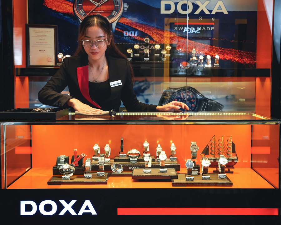 Doxa là một trong những thương hiệu đồng hồ cao cấp đang có mặt tại showroom Hải Triều - ảnh 2