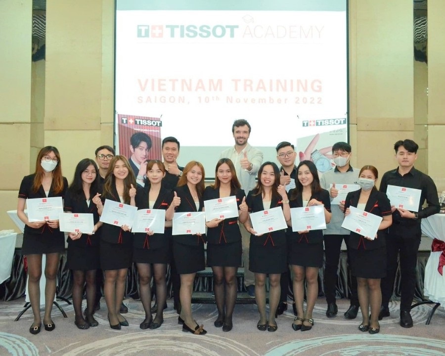 Tissot đào tạo và cấp chứng nhận cho nhân viên đang làm việc tại Hải Triều - ảnh 7