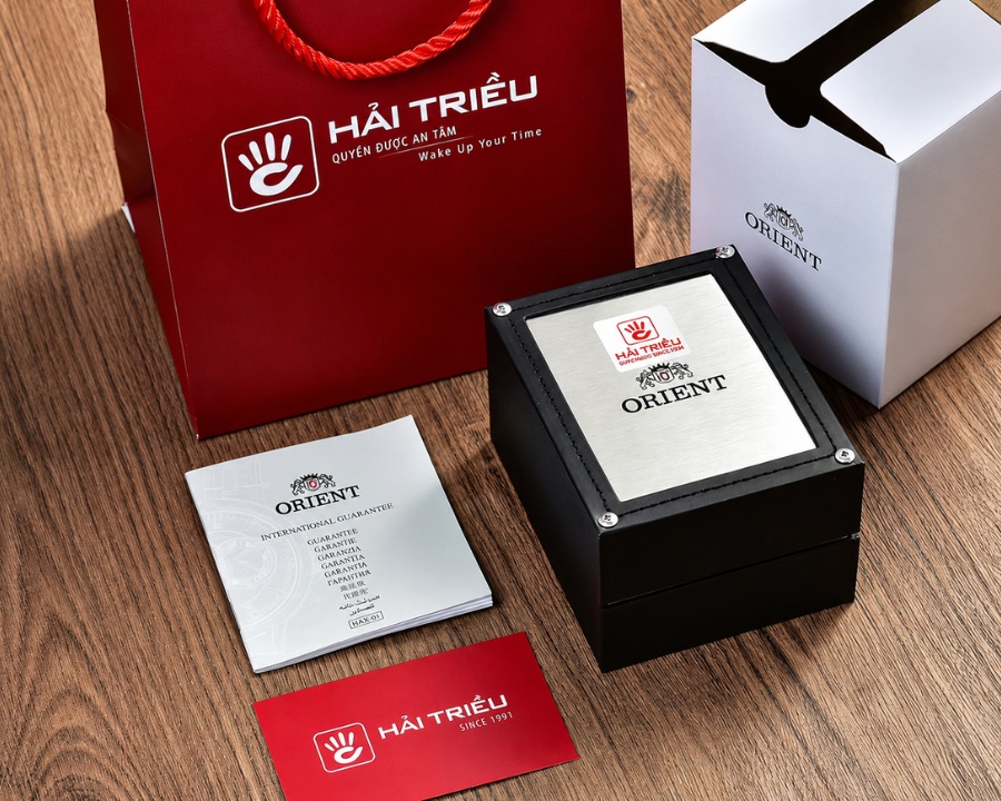 Khi mua đồng hồ tại Đồng Hồ Hải Triều bạn sẽ được cung cấp đầy đủ các loại giấy tờ