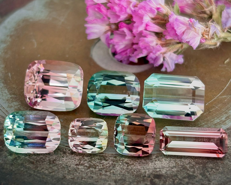 Tourmaline là gì? Tính chất, tác dụng, ý nghĩa & 15 loại đá