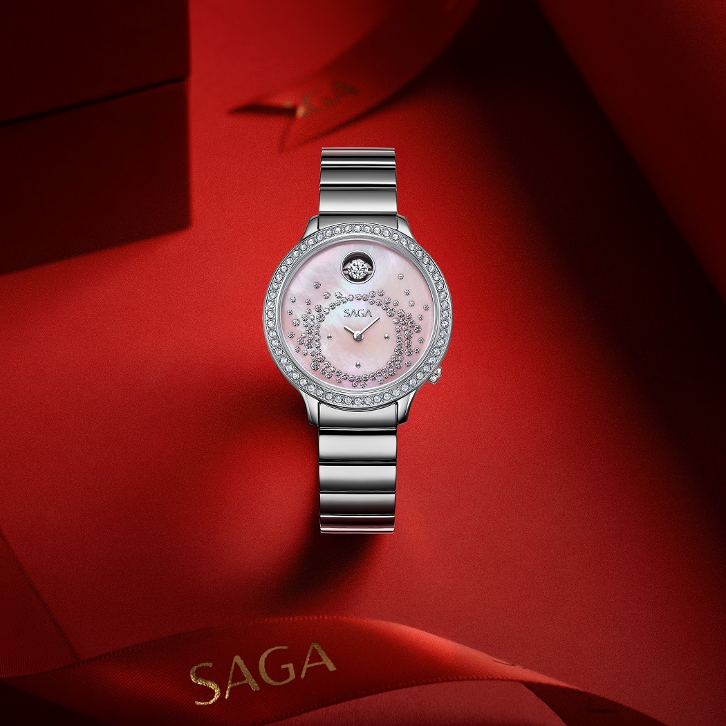 đồng hồ nữ đính đá quý xung quanh viền bezel