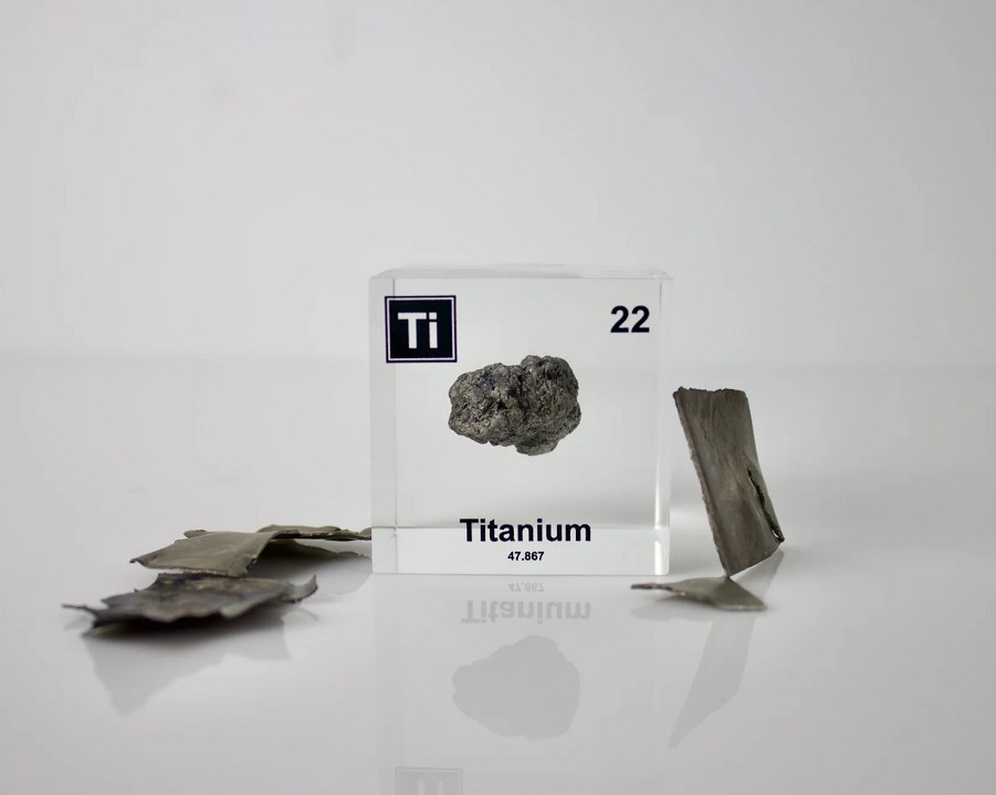 chất liệu titanium là gì