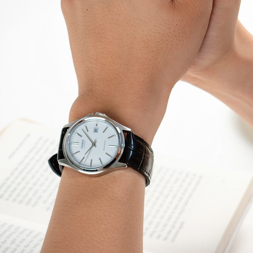 Đồng hồ Casio nam dây da