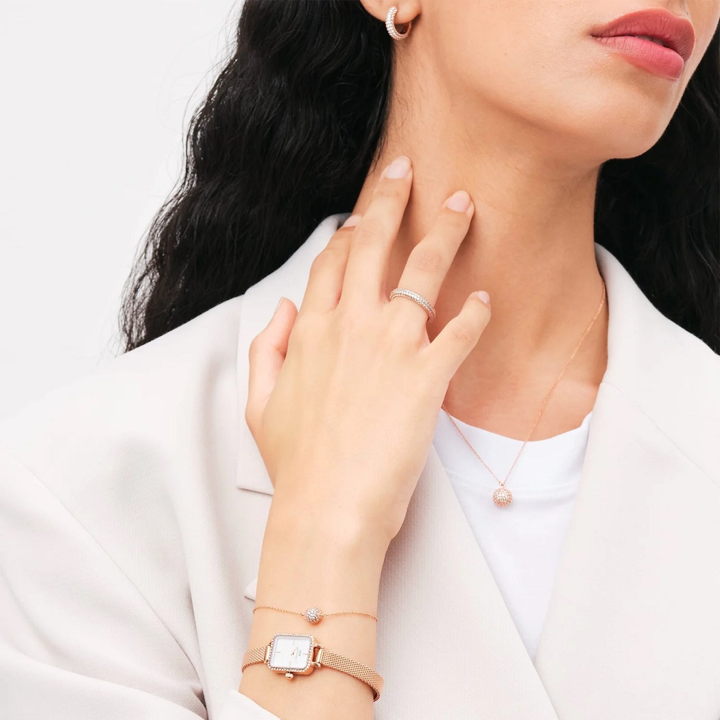 Mẫu đồng hồ nữ mặt vuông dây kim loại Daniel Wellington Quadro Mini Lumine – DW00100731