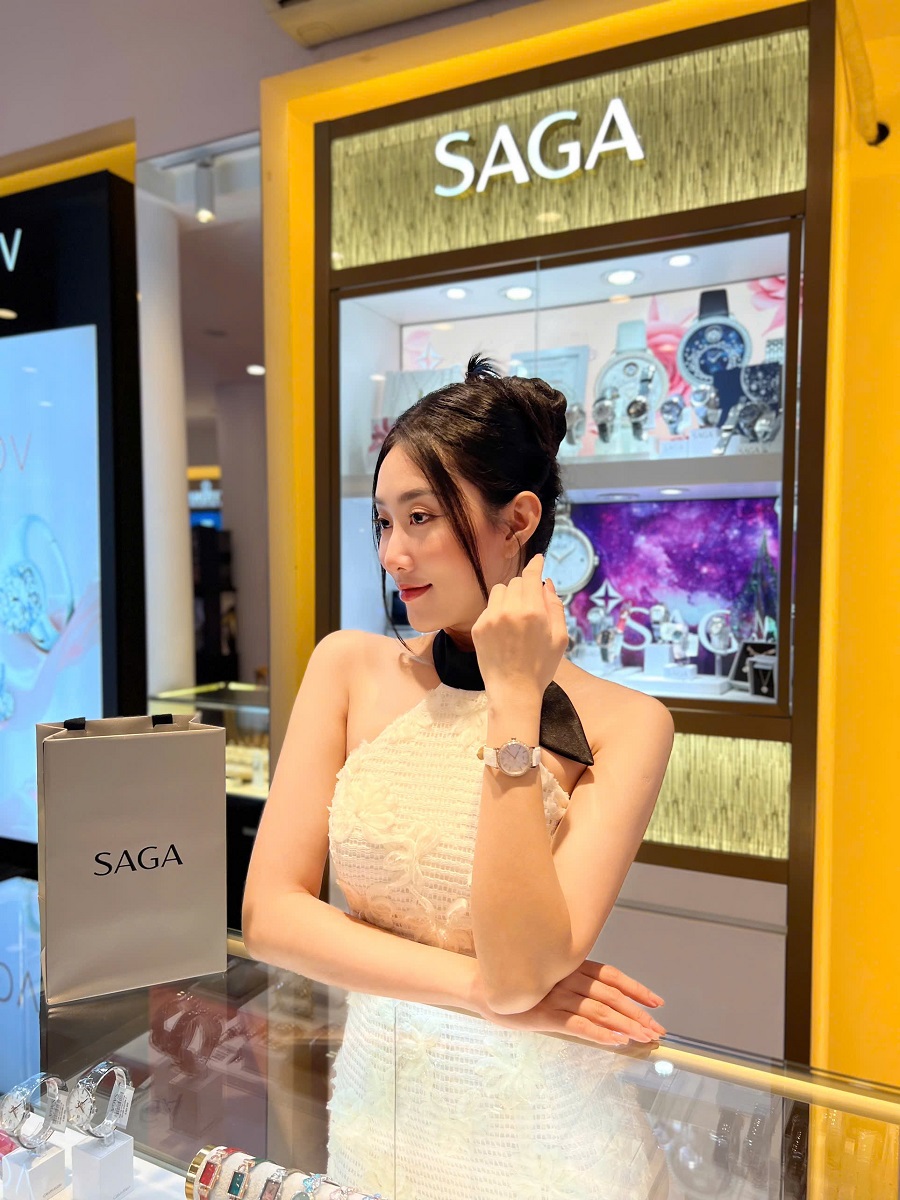 Đa số khách hàng nữ yêu thích đồng hồ mặt tròn
