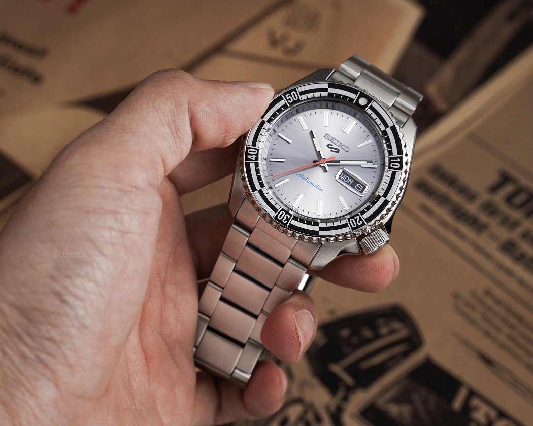 Đồng hồ Seiko 5 quân đội 42mm - Sports SRPK09K1