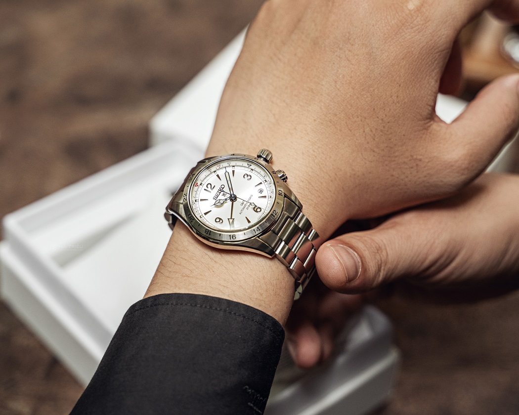Sở hữu đồng hồ Seiko dây kim loại chính hãng, điều an tâm đầu tiên là chất lượng và uy tín thương hiệu