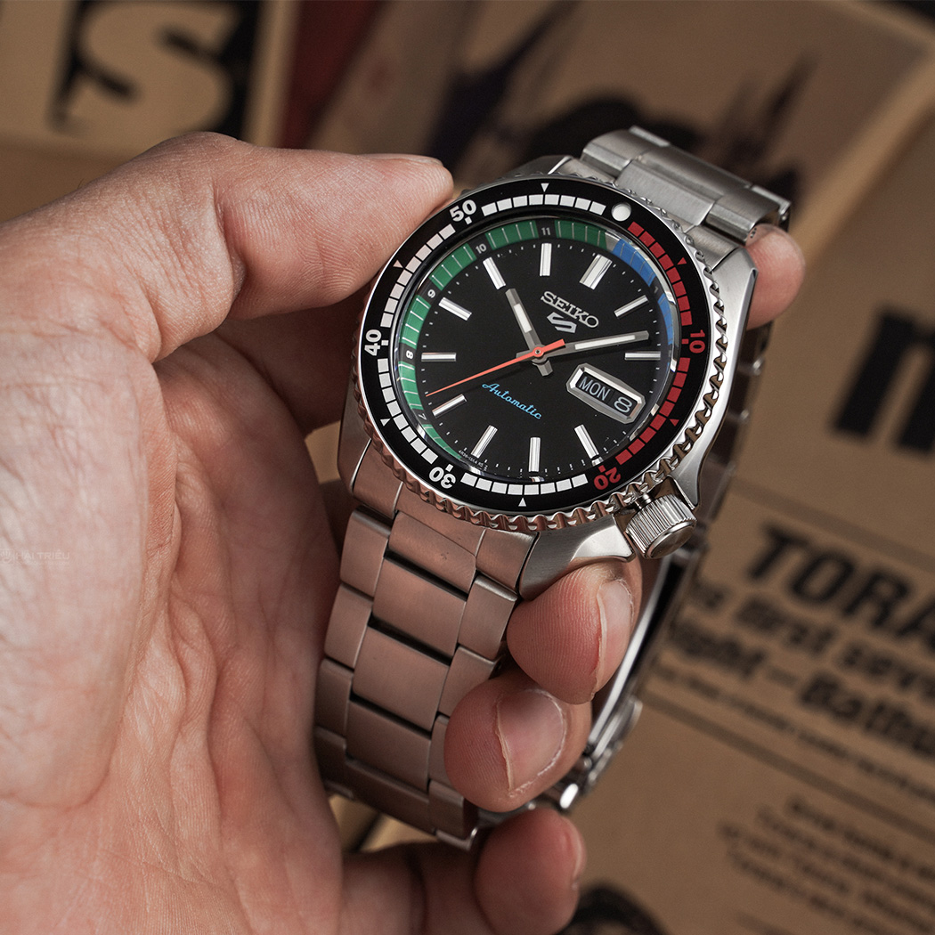 Đồng hồ Seiko dây kim loại SRPK13K1