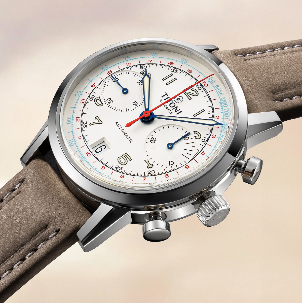 Titoni Heritage Chronograph sở hữu chức năng đa thang đo độc đáo