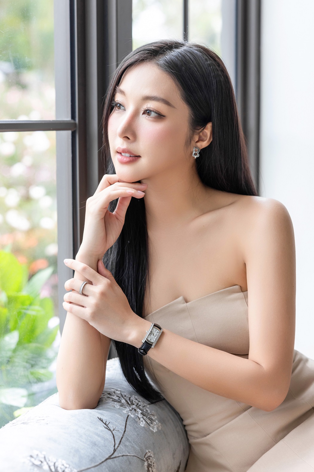 đồng hồ nữ cũng đóng vai trò nhận diện và xây dựng cá tính