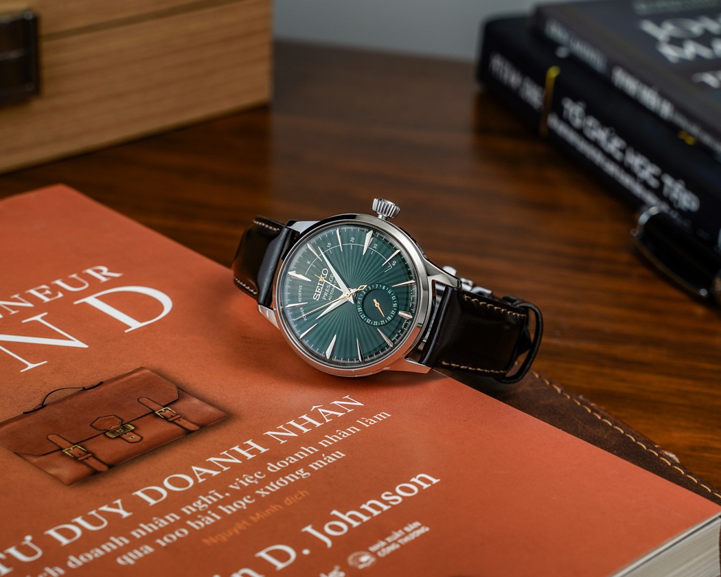 Seiko mặt xanh Presage SSA459J1 mặt số màu xanh ngọc lục bảo