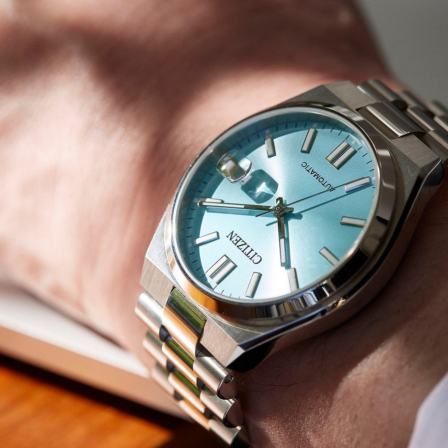 Citizen NJ0151-88M trang bị mặt kính Sapphire chống trầy tốt nhất hiện nay
