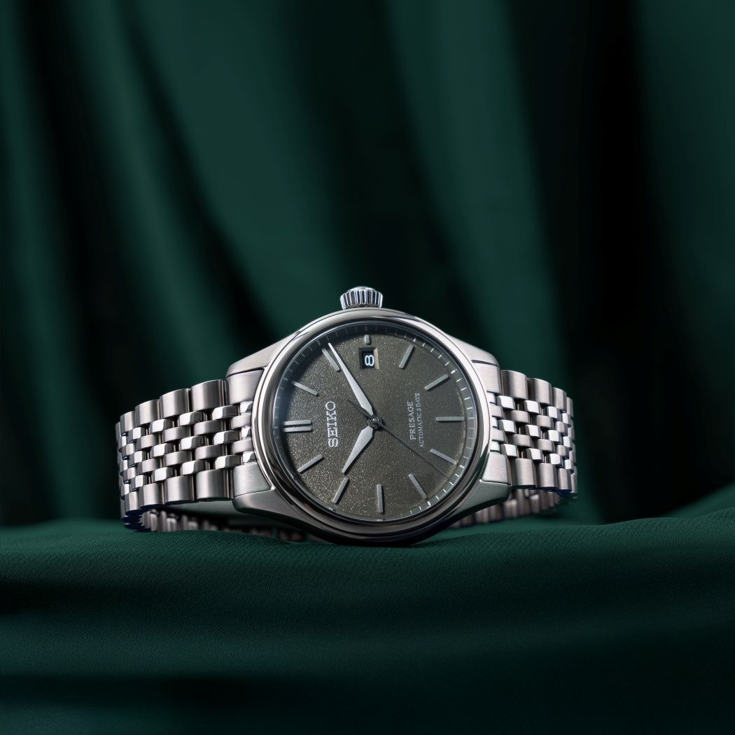 Đồng hồ Seiko sapphire chống trầy cao