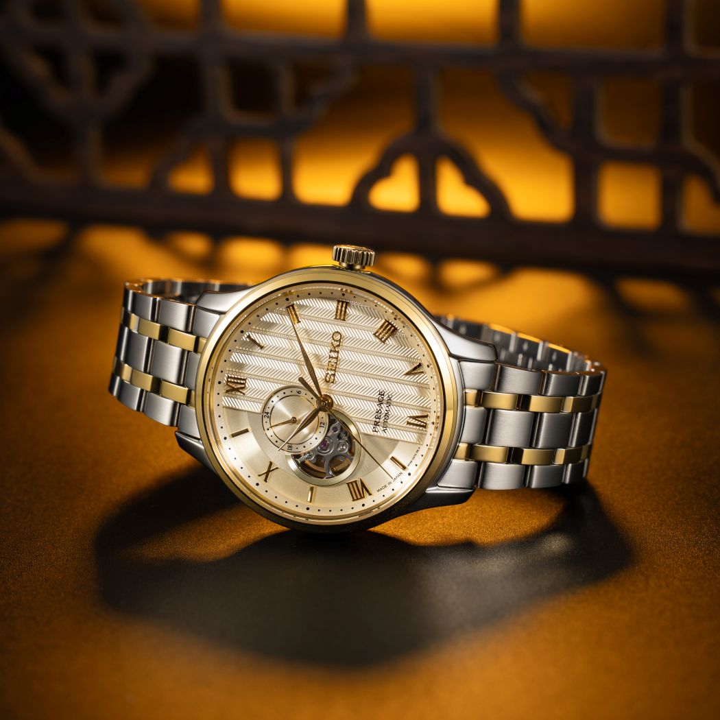 Vẻ đẹp của Seiko Presage Japanese Garden SSA464J1 với dây kim loại