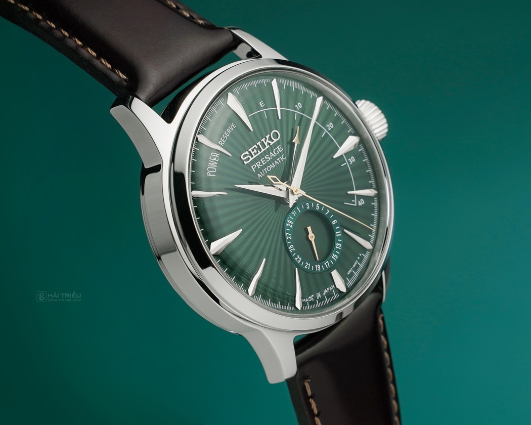 Đồng hồ Seiko SSA459J1 với tính năng Power Reserve trên mặt số cùng lịch ngày