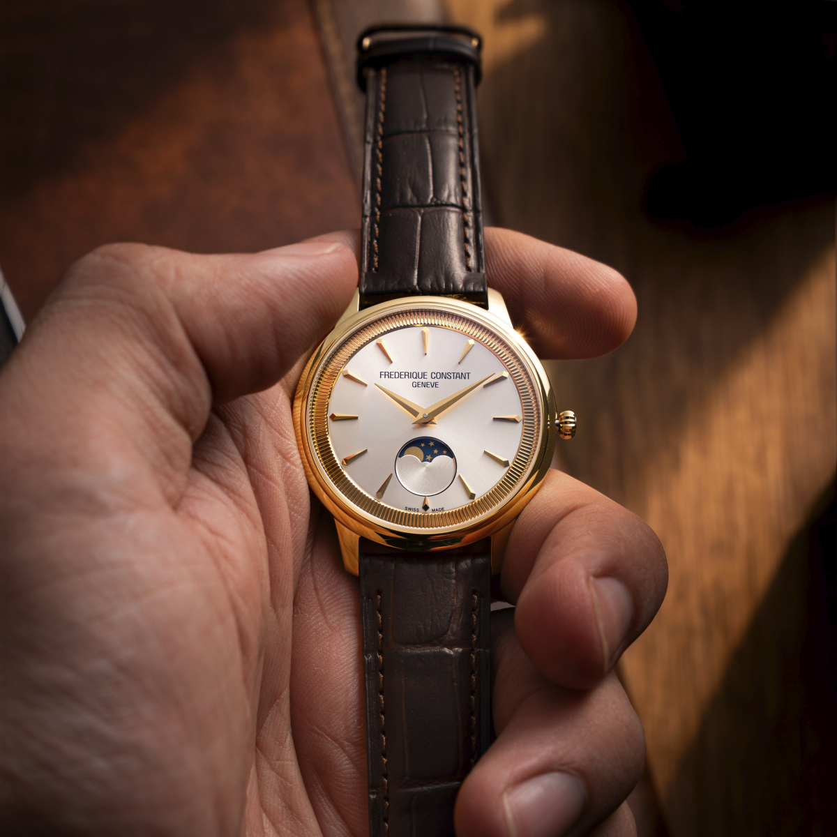 dong-ho-frederique-constant-classics-moneta-moonphase-fc-206s3s5-3 Đồng hồ Frederique Constant Classics Moneta Moonphase FC-206S3S5 - Ảnh 3