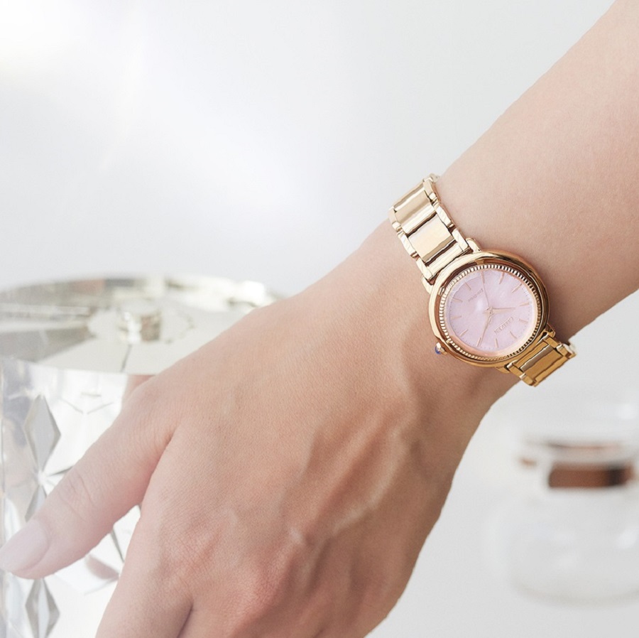 đánh giá Citizen EM1103-86Y sau 1 tháng sử dụng