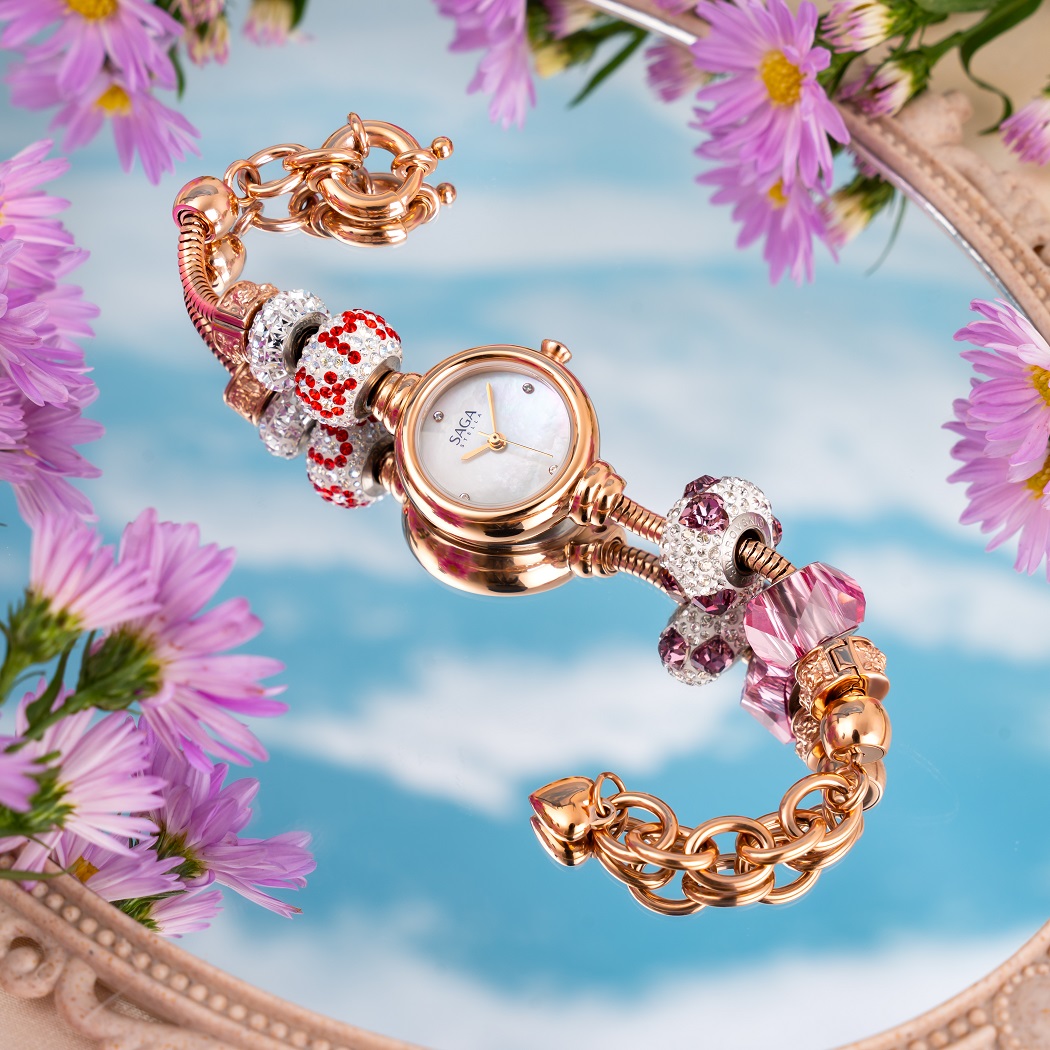 Đồng hồ nữ mặt nhỏ dây charm - Saga Charm 53229-RGMWRG-7