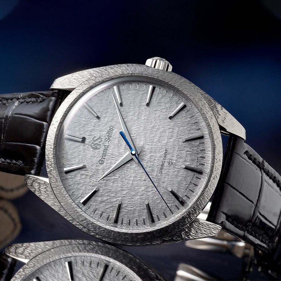 Grand Seiko Snowflake SBGZ001 với biểu tượng ngôi sao 8 cánh