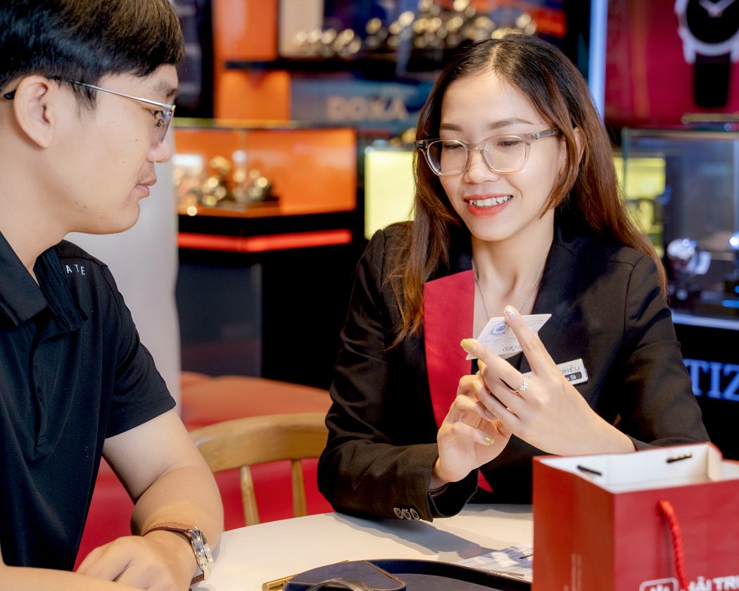 Tư vấn bảo hành tại trung tâm bảo hành đồng hồ Seiko của Hải Triều