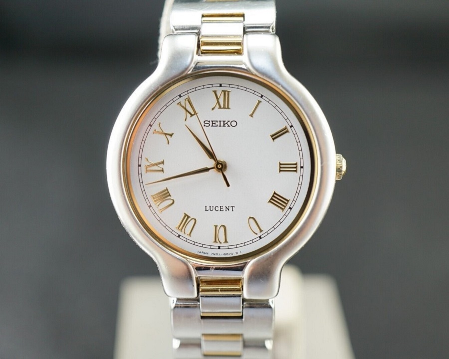 Seiko Lucent có mạ vàng PVD trên dây rất đẹp