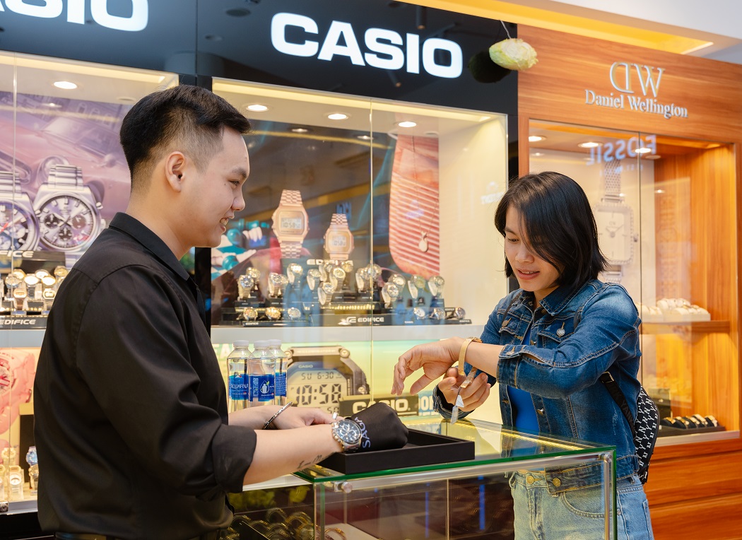 Nơi mua đồng hồ Casio nữ mặt vuông chính hãng