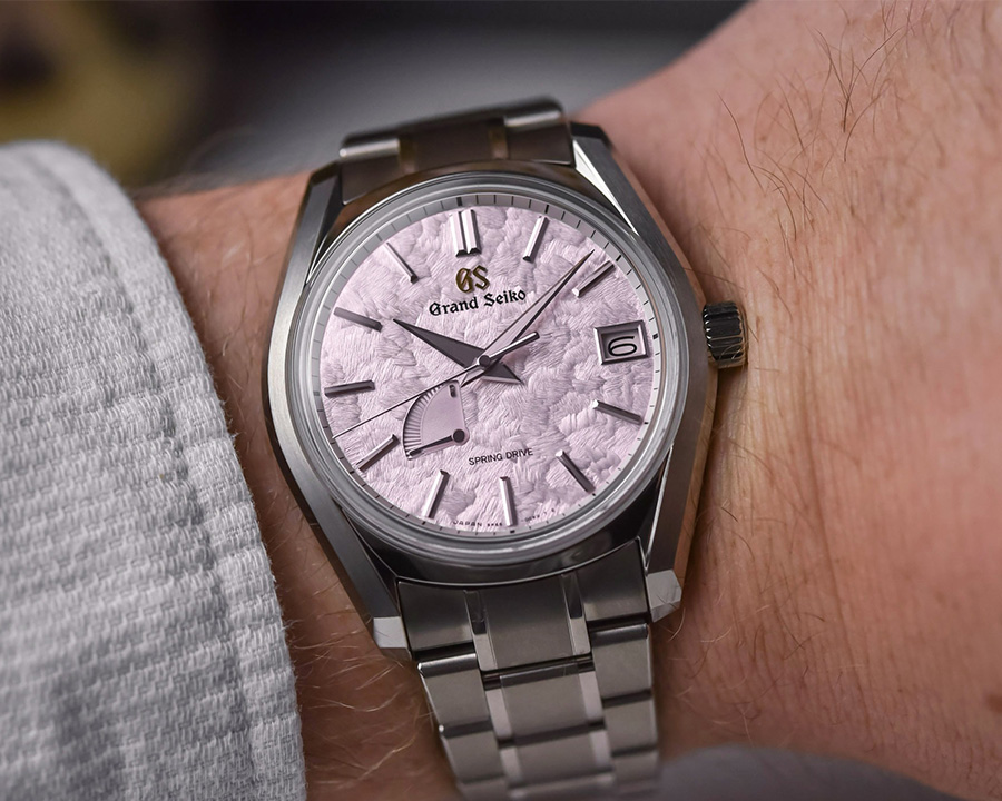 Mẫu Grand Seiko Shunbun Cherry Blossom SBGA413