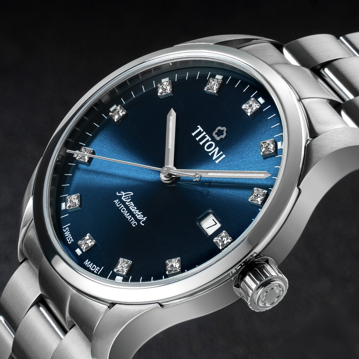 Titoni Airmaster thể hiện tinh thần tiên phong và đột phá