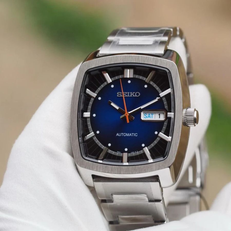 Seiko Recraft SNKP23 dây im loại, mặt số TV cổ, kim giây màu cam