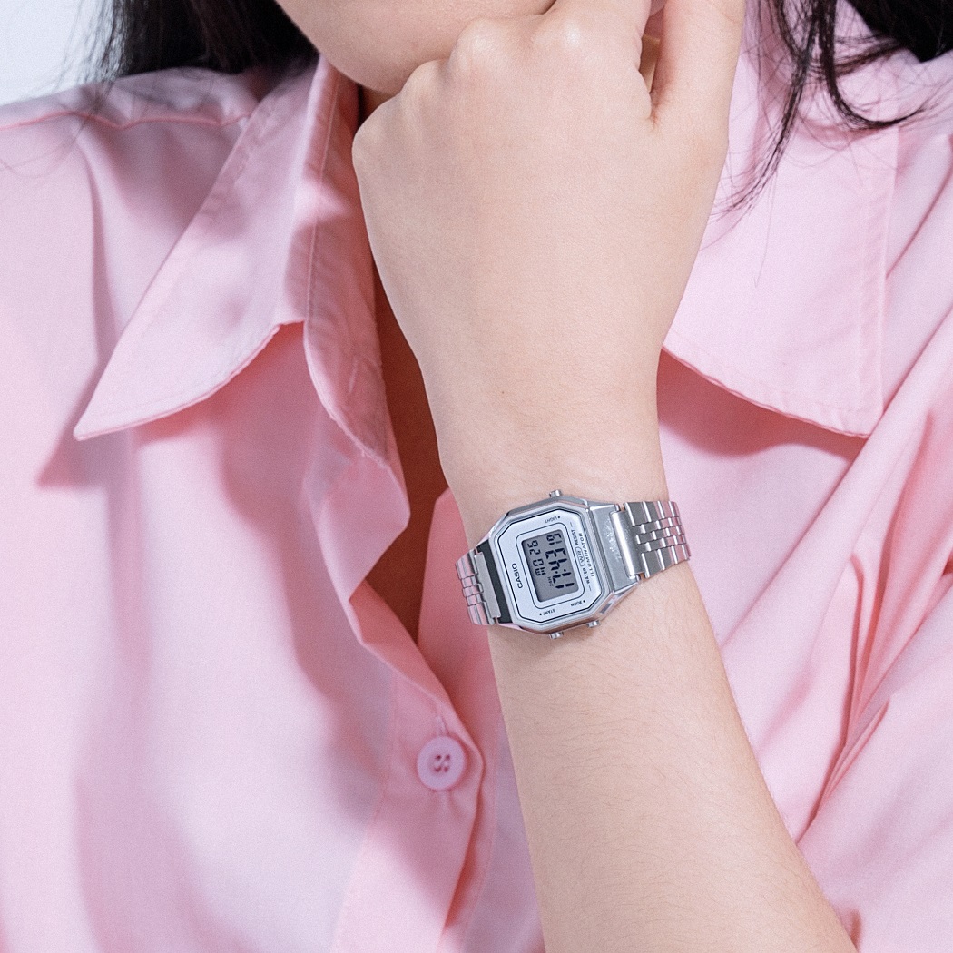 Đồng hồ điện tử Casio LA680