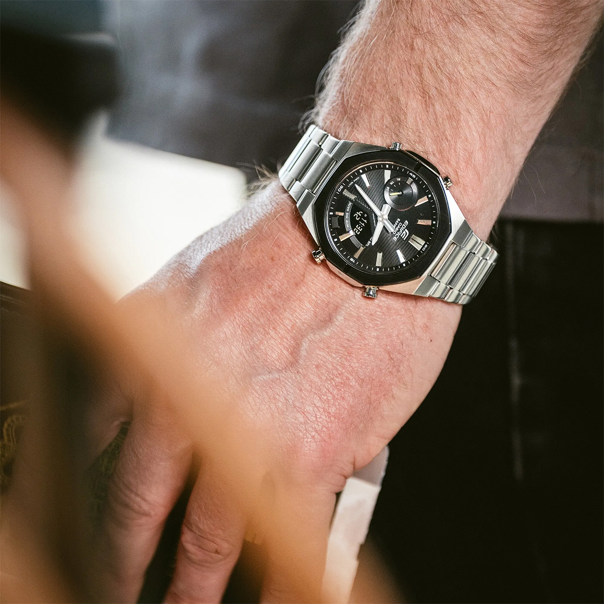 Đồng hồ Casio Edifice ECB-S10DB-1ADF - Ảnh 4