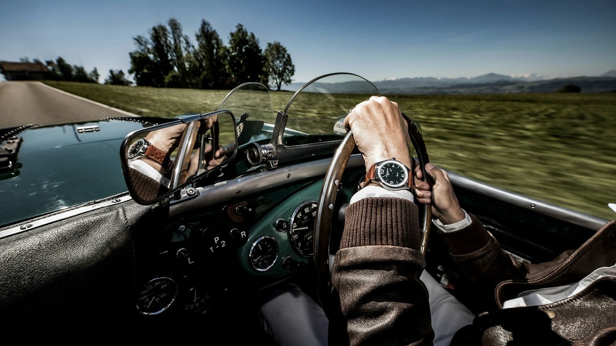 Đồng hồ Frederique Constant Classics Chronograph FC-397HLBN5B6
