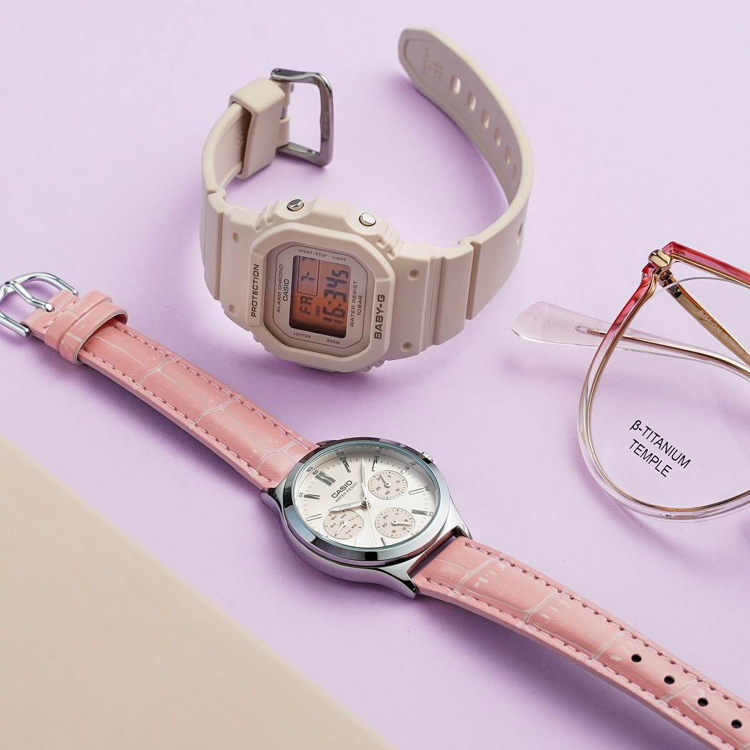 Đồng hồ Casio nữ màu hồng