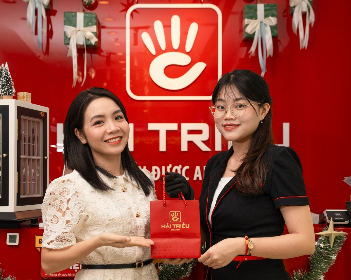 Hỗ trợ trả góp với lãi suất 0% khi mua hàng tại Đồng Hồ Hải Triều.