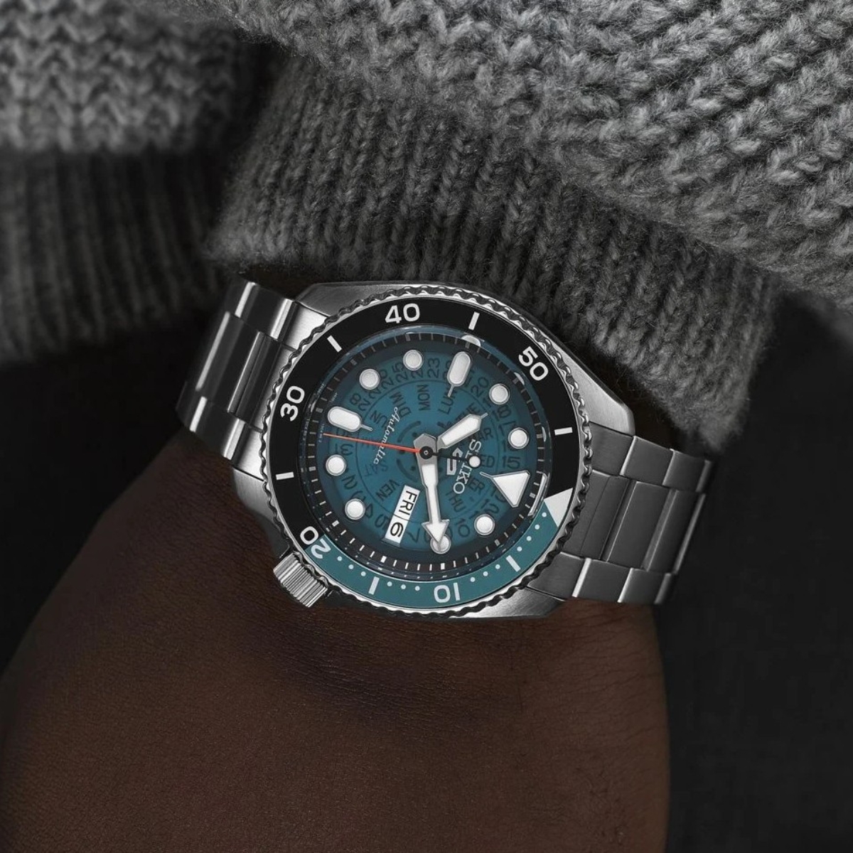 Đồng hồ Seiko 5 Sports SRPJ45K1 - Ảnh 10
