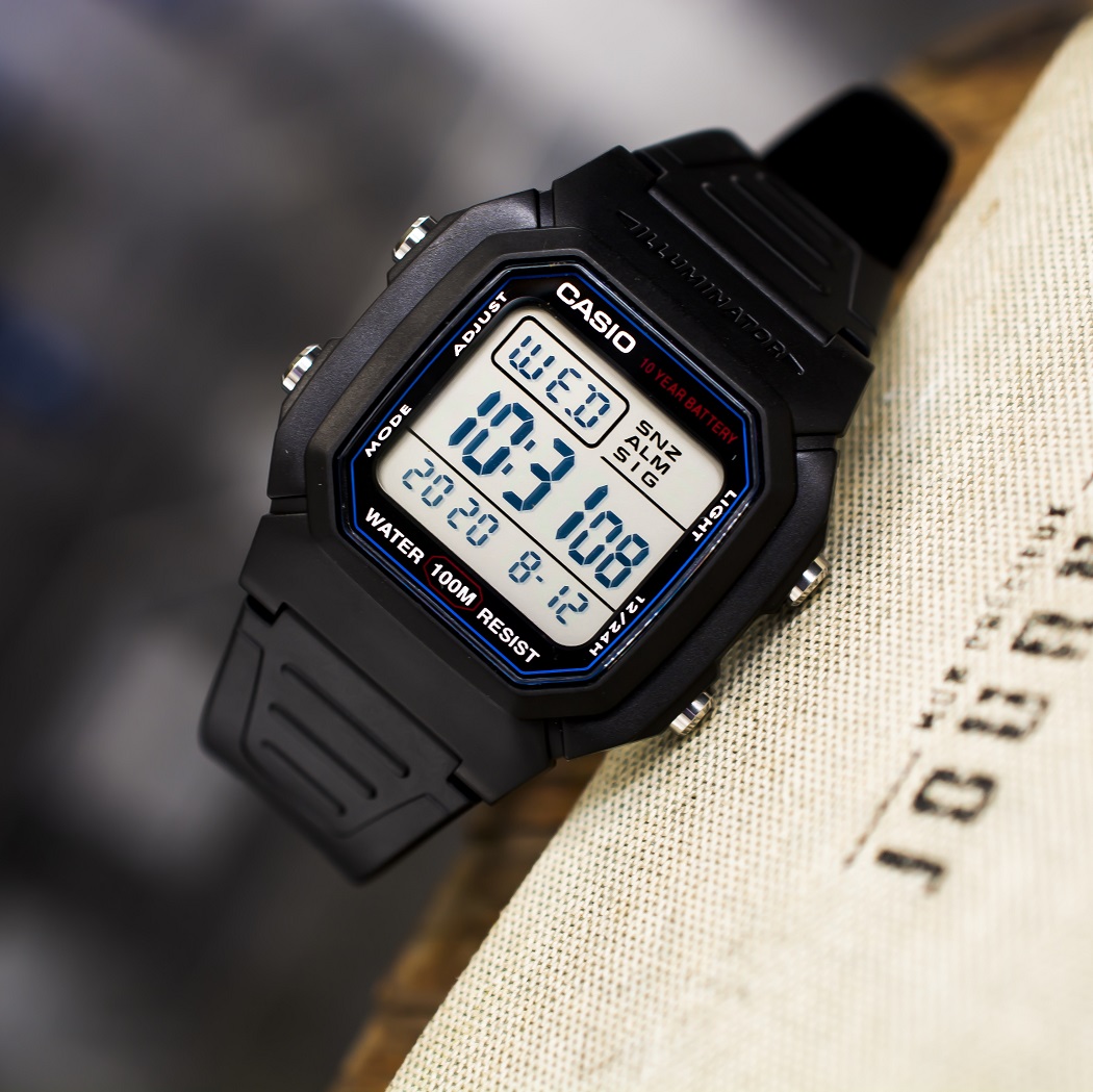 Đồng hồ Casio mặt vuông nam