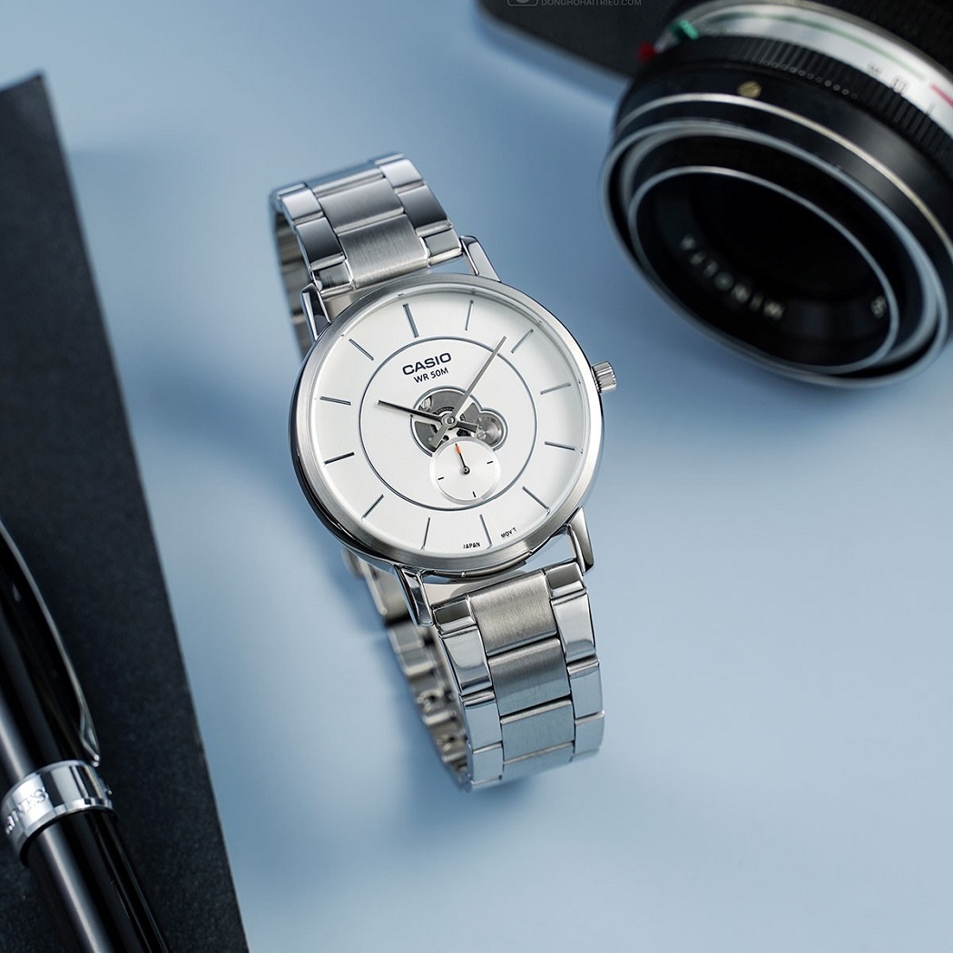 Đồng hồ Casio nam dây kim loại