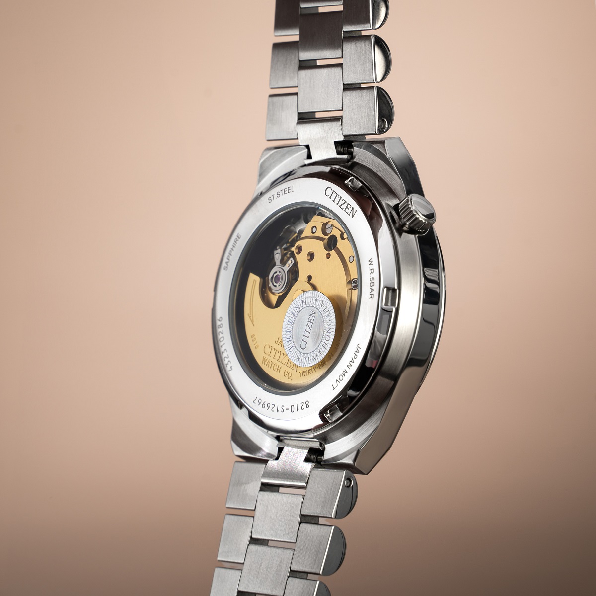 Bộ máy 8210 của đồng hồ Citizen cơ